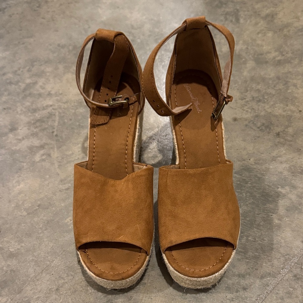 Universal Thread Brown Espadrille Sandals